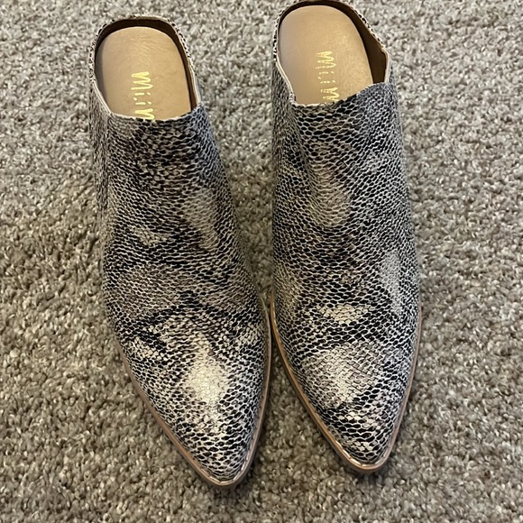 Mi.iM genuine leather mule heeled bootie size 9 - Picture 2 of 4